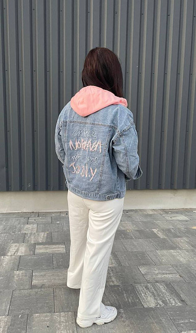 Джинсовая куртка женская оверсайз с капюшоном р 42-46 Харьков - изображение 1