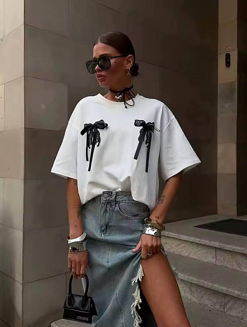 Жіноча м'яка та стильна футболка з бантом турецький кулір Одеса - фото 6