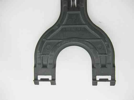 Mercedes-Benz  A2188850665 Центральний - верхній каркас заднього бампера CLS C218 Одеса