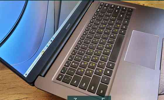 Ноутбук: Huawei Mate Book D 15.6" i5-8250U / 8/256 SSD / WIN. Київ