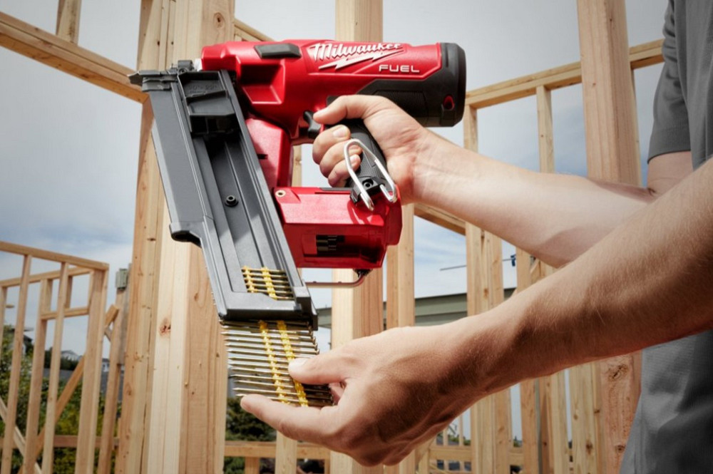 Пістолет цвяхозабивний акумуляторний безщітковий MILWAUKEE, M18 FFN21-0C, 50-90мм (каркас, кейс) Одеса - фото 10