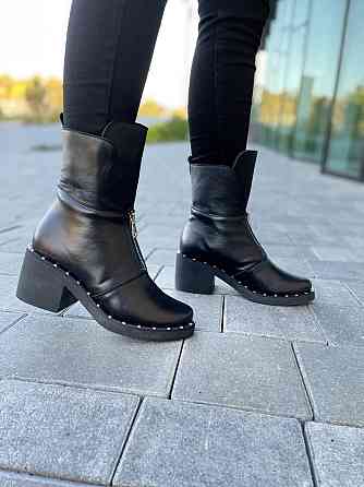 Версаль Ботинки LaDi черные натуральная кожа зима 37р.38р.40р. (2843) Коломия