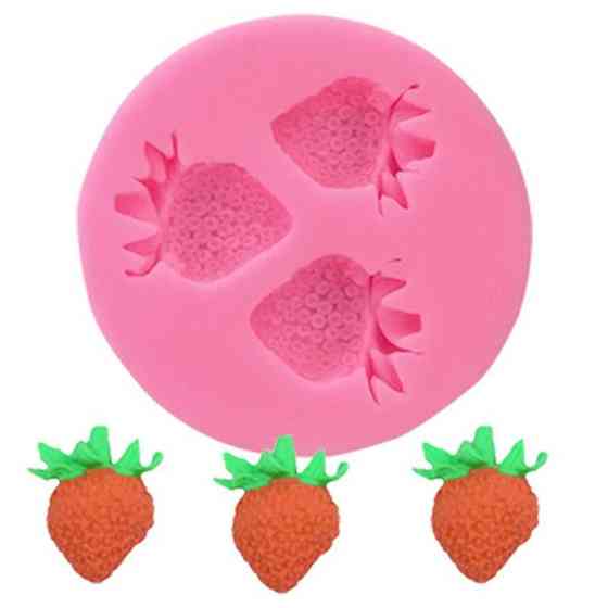 Молд силиконовый Клубника 53 на 51 мм розовый Киев