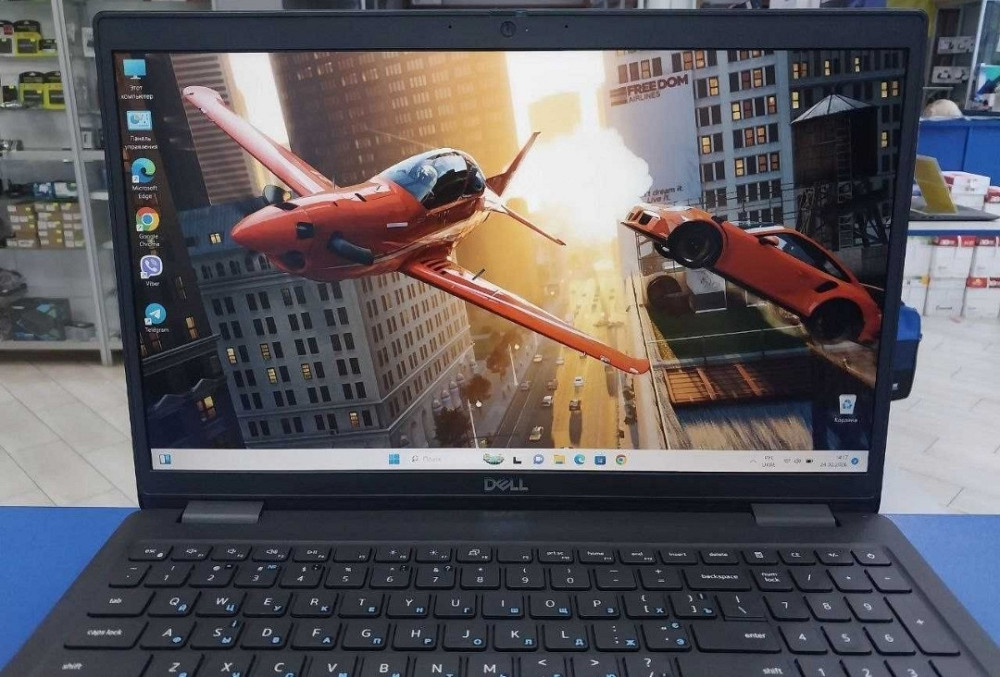 Комфорт+ | Ноутбук ІГРОВИЙ Dell 3520 ПОТУЖНИЙ(Вк.-4Gb)23р,стан НОВОГО! Харків - фото 7