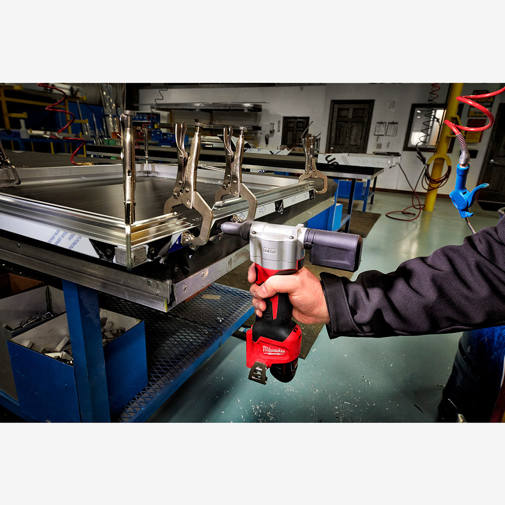 Заклепочник акумуляторний MILWAUKEE M12 BPRT-0 Одесса - изображение 3