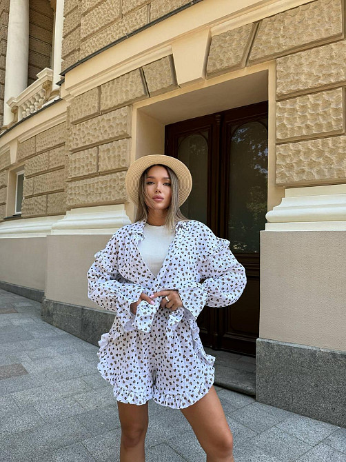 Женский принтованный костюм двойка: рубашка и шорты из натурального муслина Белый 2, 42/46 Одесса - изображение 2