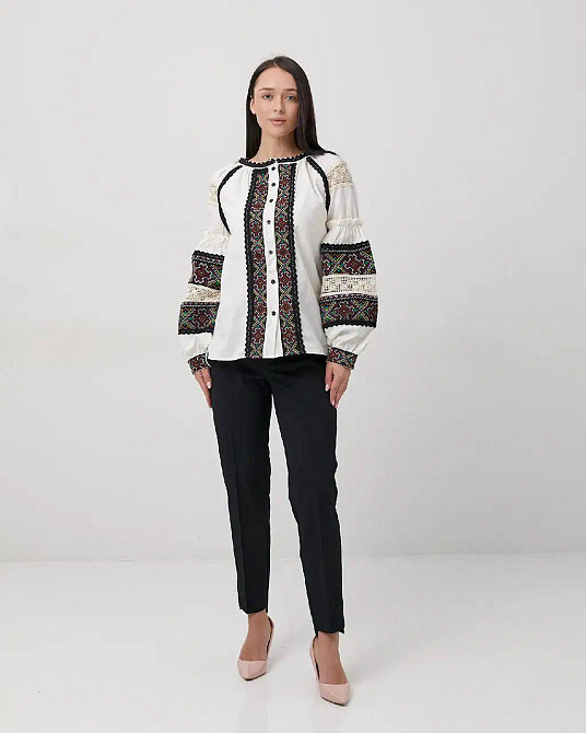 Жіноча сучасна вишиванка з мереживними вставками 80% бавовна, 20% поліестер 44 Одеса - фото 3