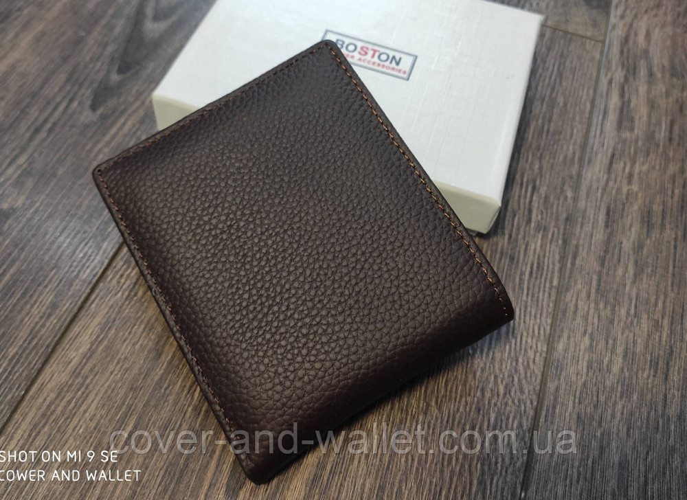 Коричневий шкіряний чоловічий гаманець без застібки із затиском для купюр Boston Київ - фото 8