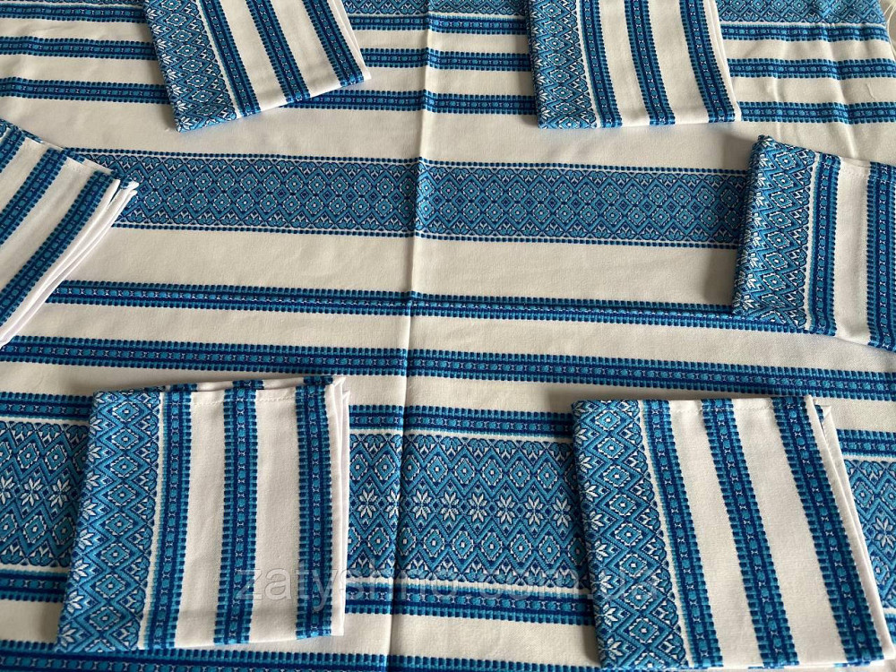 Голубая  вышитая скатерть с салфетками на хлопке Киев - изображение 4