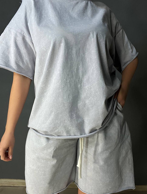 Костюм женский De Red 6726 тай-дай футболка с шортами хлопок оверсайз, светло-серый, one size Киев - изображение 19