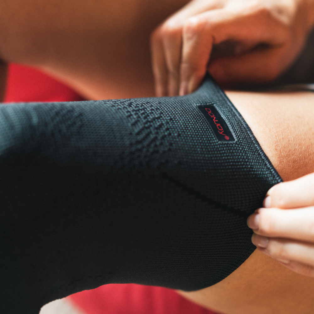 Еластичний ортез на колінний суглоб DonJoy FortiLax Дніпро - фото 4