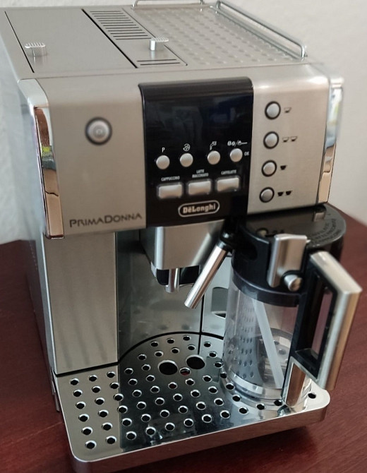 Кофемашина: Delonghi ESAM 6600 PrimaDonna Харьков - изображение 2