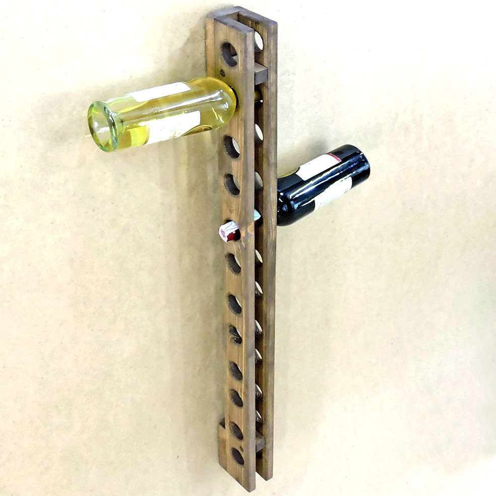 Настенная винная полка 