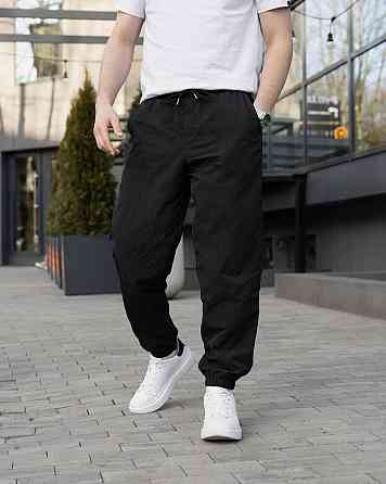Чоловічі штани джогери з плащівки чорні Pobedov Ground Київ