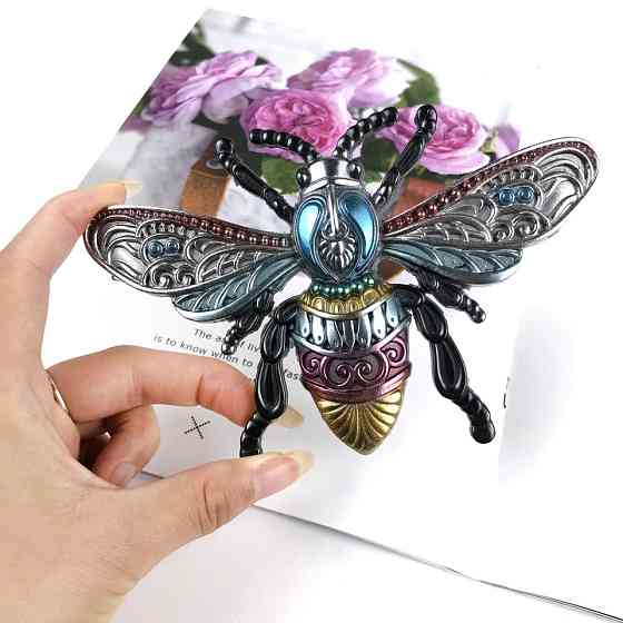 Молд силиконовый Пчела 162 на 109 мм белый Киев