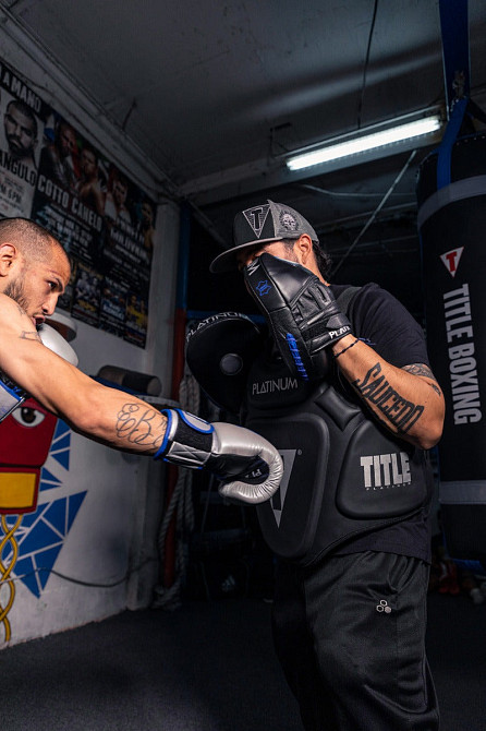 Захисний жилет тренера TITLE Platinum Prolific Body Protector Black Каменское - изображение 5