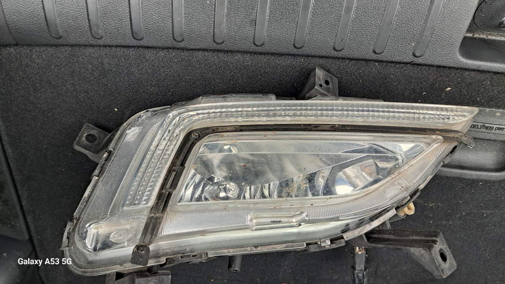 Противотуманная фара на Hyundai Tucson 2.4 бензин, 2014–2021 Киев - изображение 1
