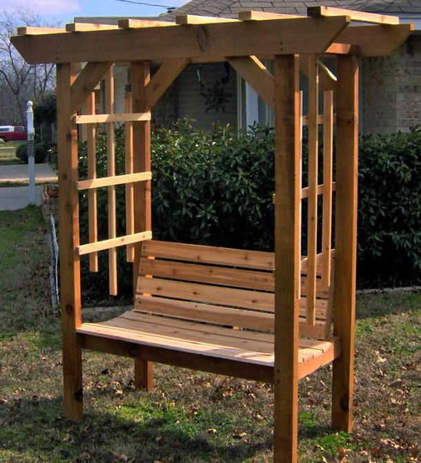 Пергола со скамейкой 