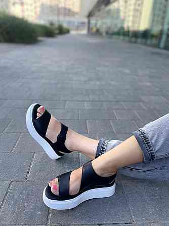 teona Шкіряні босоніжки жіночі чорні на білій платформі TEONA 123/1 літні р. 36-40 / Сандалі на Коломия