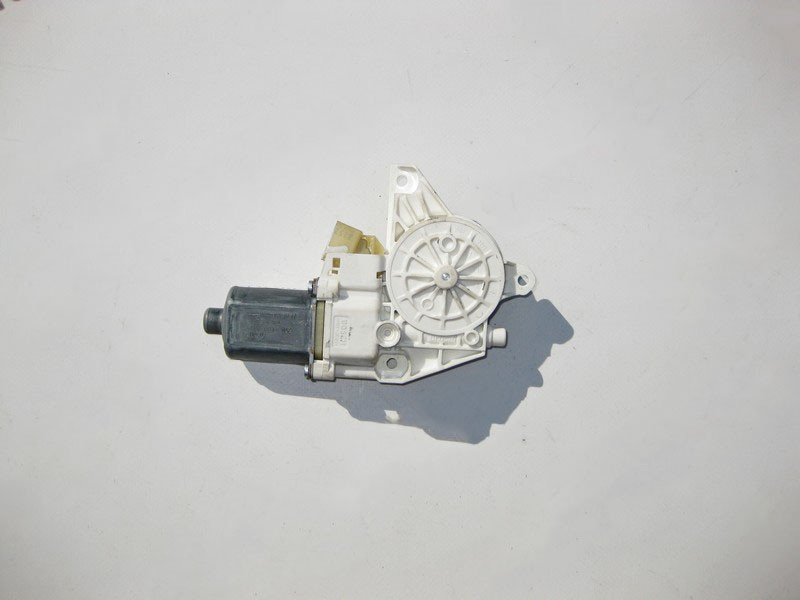 Mercedes-Benz  A2518200842 Моторчик переднього правого склопідйомника GL X164 ML W164 R-Class W251 Одесса - изображение 1