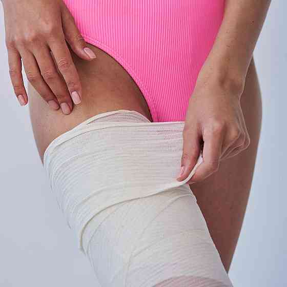 Курс розігріваючих антицелюлітних обгортань для тіла Hillary Anti-Cellulite Pro (6 уп.) + Антицелюлітна олія Грейпфрут Hillary Київ