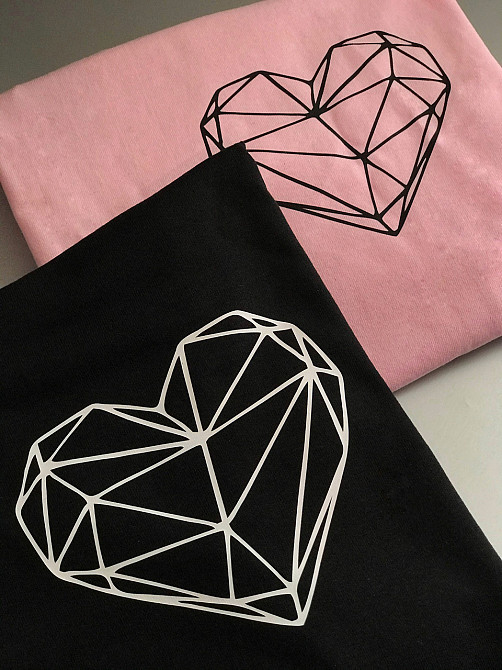 Парні футболки для хлопця та дівчини — Серце Чернівці - фото 2