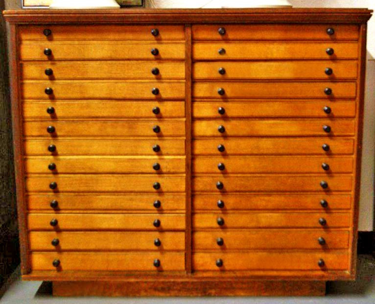 Шафа каталожна "Дафодайл" каррі Миколаїв - фото 1