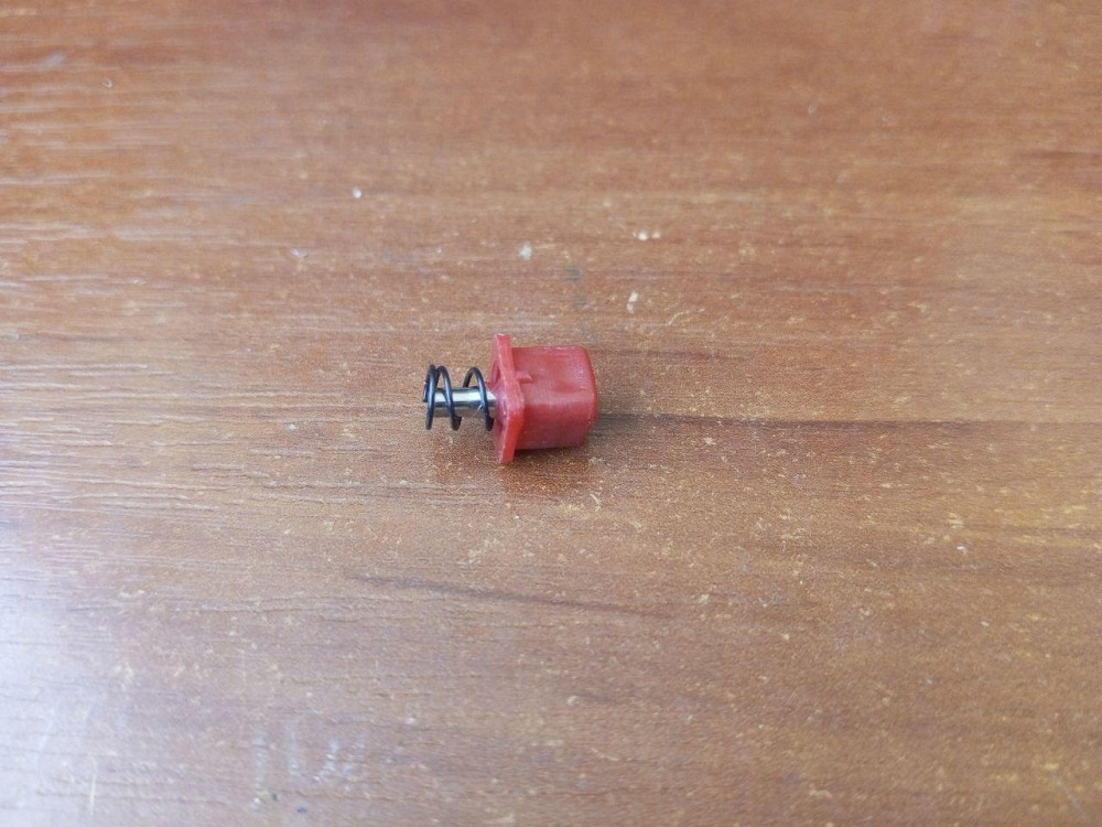 Кнопка фиксации для Гравера сетевого PARKSIDE PFBS 160 B2 из Германии Полтава - изображение 1