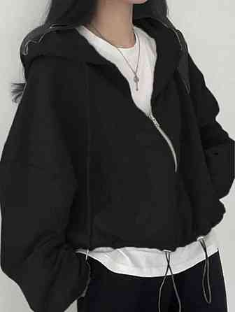 Женская укороченная оверсайз худи на молнии с капюшоном двунитка Одесса