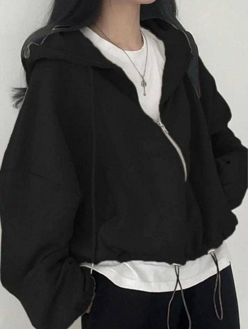 Жіноча вкорочена оверсайз худі на блискавці з капюшоном двонитка Одеса - фото 1