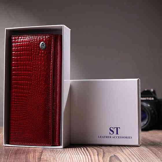 Кошелек для женщин из натуральной лакированной кожи Красный (ST Leather) Киев