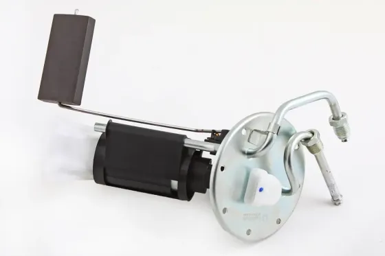 Насос топливный 21214 электр. в сборе Flagmus стар. обр. (штуцера) Винница