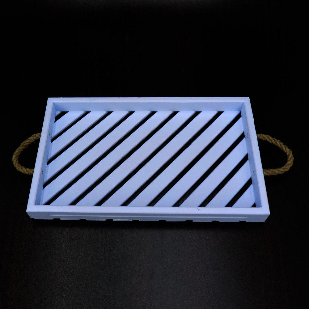 Поднос деревянный 