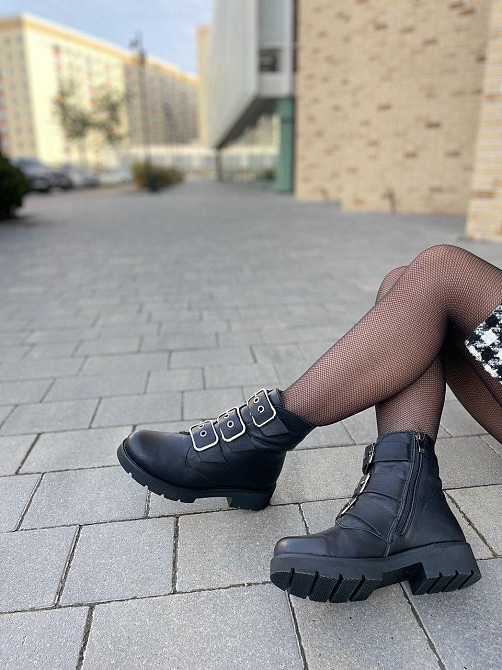 Liya Черевики жіночі LIYA чорні натуральна шкіра зима висота 13 см розмір 38 (2836) Коломия - фото 3