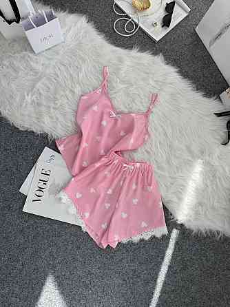 Женская базовая повседневная домашняя шелковая пижама с кружевом Розовый 2, 44/46 Одесса