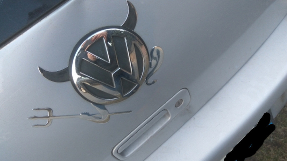 Випукла наклейка Чортик Срібло на емблему авто Київ - фото 5