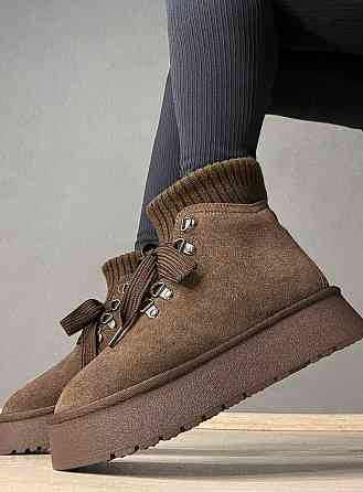 Уггі жіночі Hengji 007-7 замшеві шнурівка зі шкарпеткою коричневі, 39, 24,5 см Київ