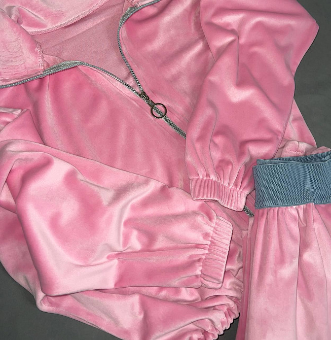 Жіночий стильний повсякденний костюм із ніжного велюру Барбі, 46/48 Одеса - фото 2