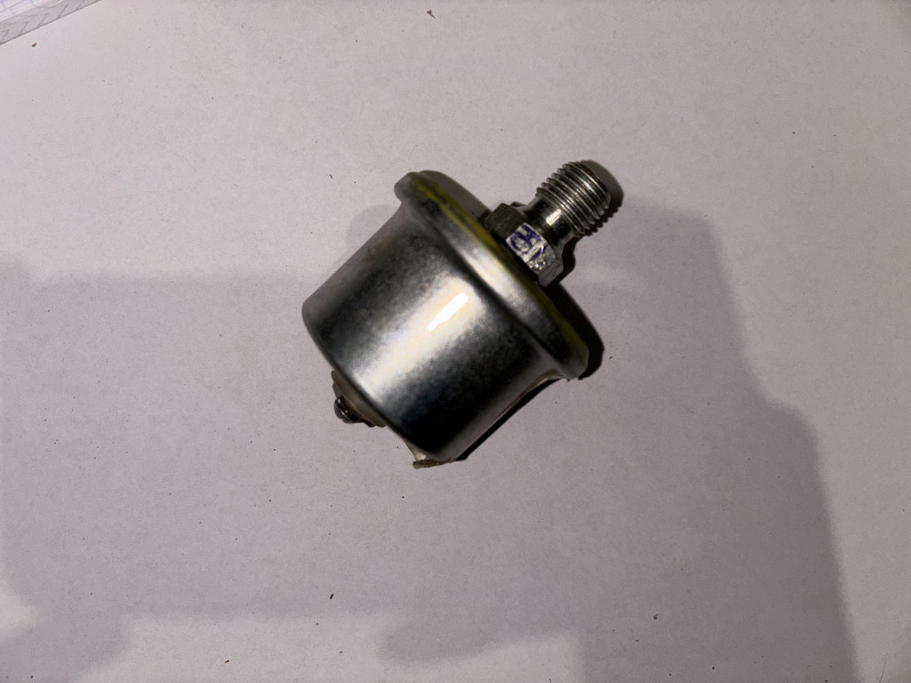 Датчик давления масла/воздуха 19.3829 (ММ-359) К-700, К-701. Харьков - изображение 1