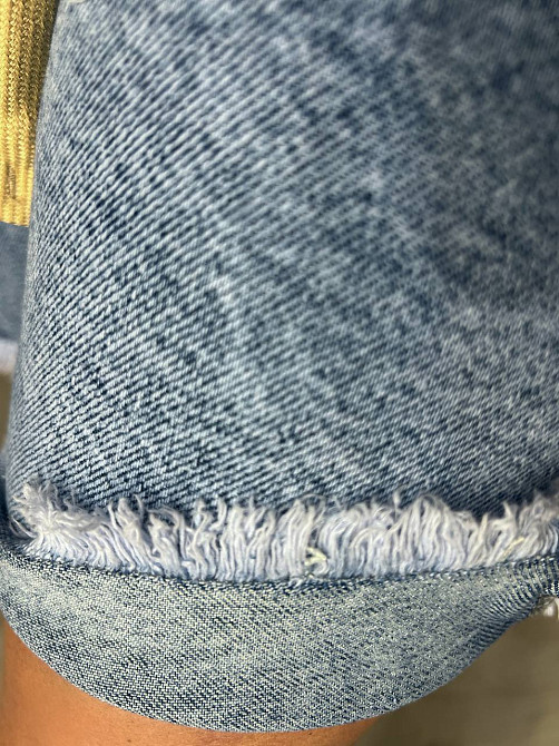 Шорти жіночі джинсові Dicesil 6008 бермуди бахрома пояс ланцюг середня довжина до колін стрейч блаки Одеса - фото 5