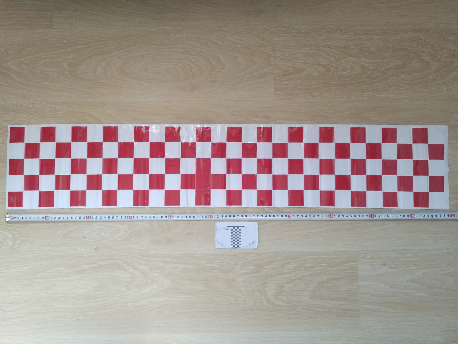 Наклейка на авто на капот Красная Киев - изображение 2