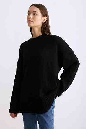 Жіночий затишний оверсайз светр машинна вʼязка Одеса