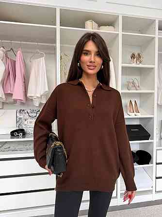 Стильний жіночий подовжений оверсайз светр із коміром поло Шоколад Одеса