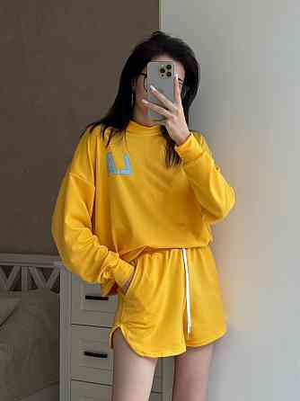 Жіночий прогулянковий костюм-двійка: кофта та шорти турецька двонитка Жовтий Одеса