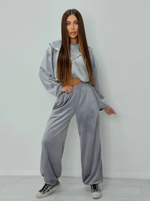 Костюм трійка який складається зі зручного худі на кулісці, стильних штанів та топу Одеса - фото 9
