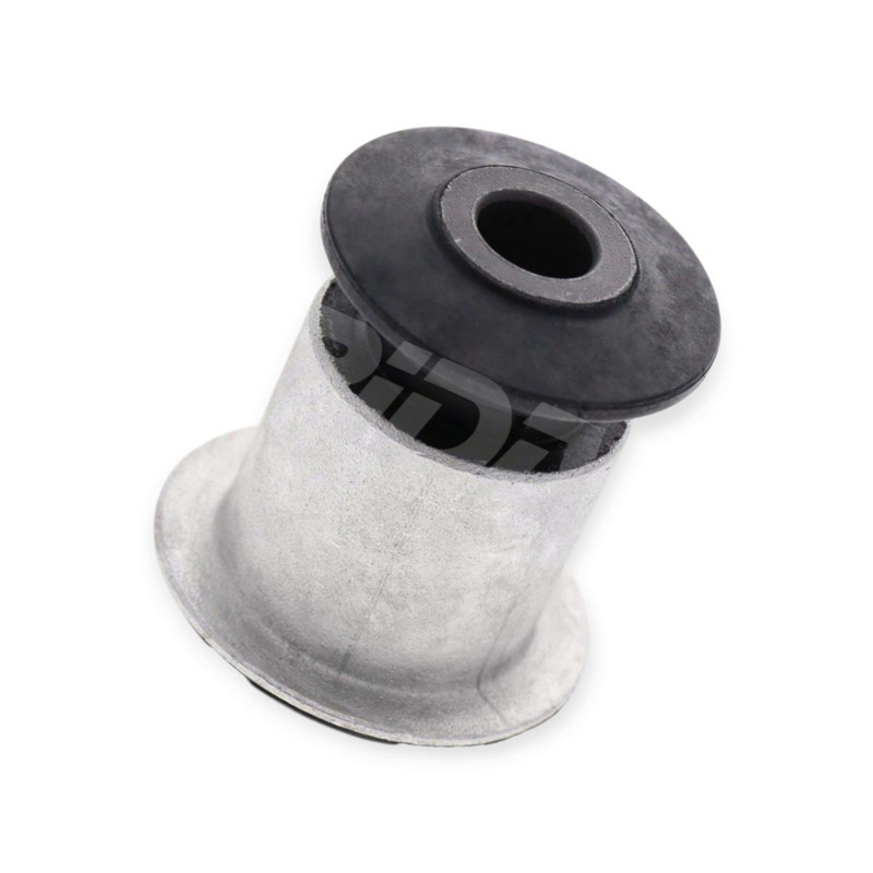 Сайлентблок переднего Audi Q7 4L передний нижний внутренний рычага Мукачево - изображение 1