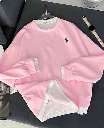 Жіночий стильний оверсайз світшот з лого та імітацією футболки двонитка Одеса