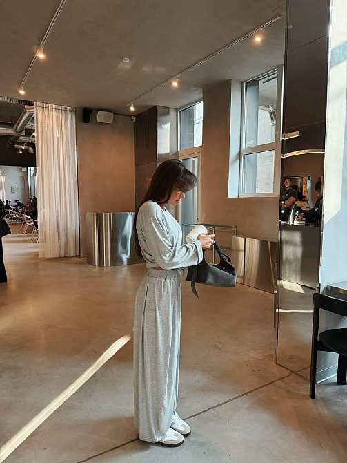 Жіночий стильний повсякденний костюм із натуральної віскози з плічками. Меланж, 46/48 Одеса - фото 5