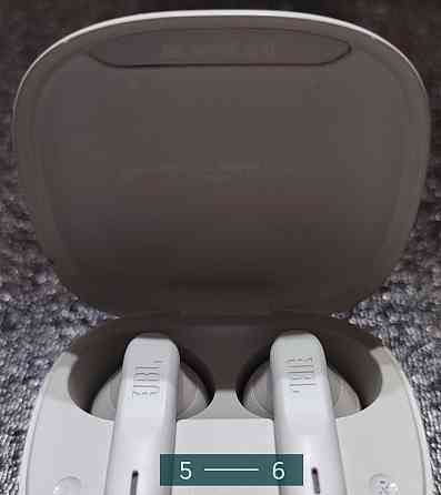 Наушники Беспроводные JBL WAVE 300 Original. Киев