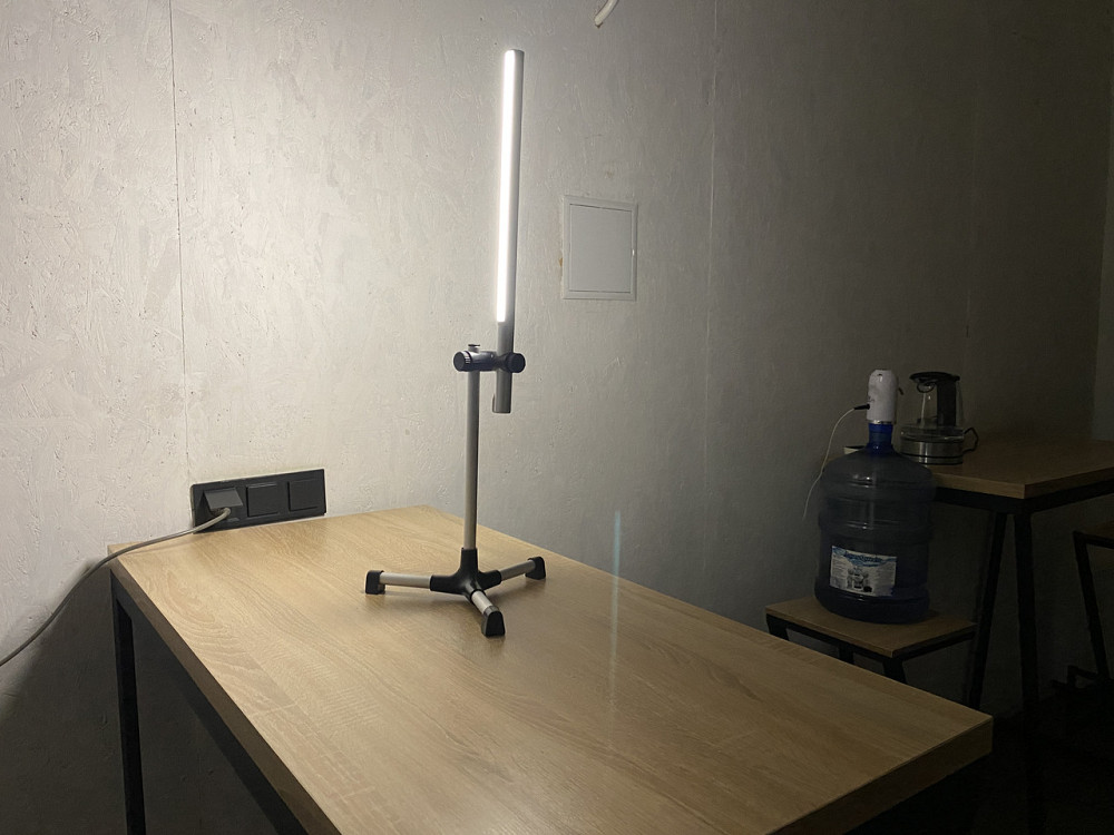 Акумуляторна настільна лампа Kiwi з автономною переносною LED лампою - світильник із живленням від б Борисполь - изображение 10